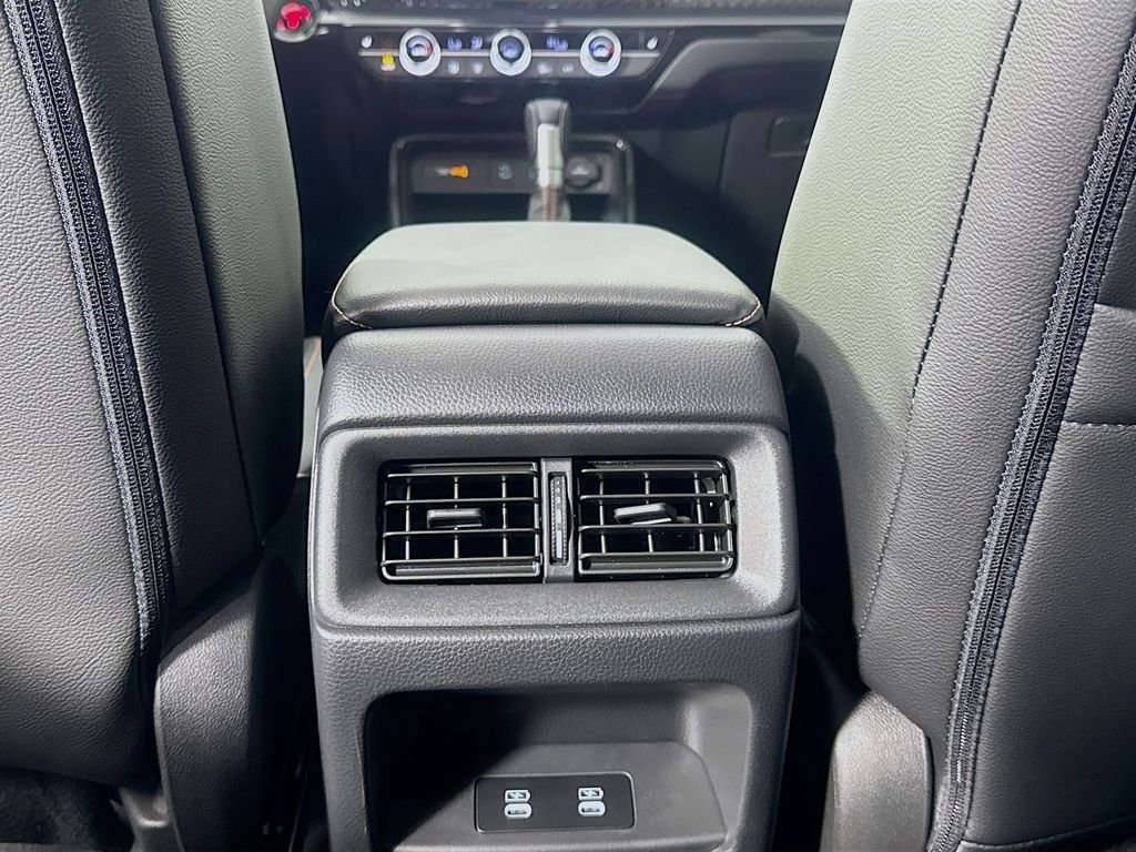 New 2026 Platinum White Pearl Honda Sport Touring image 36