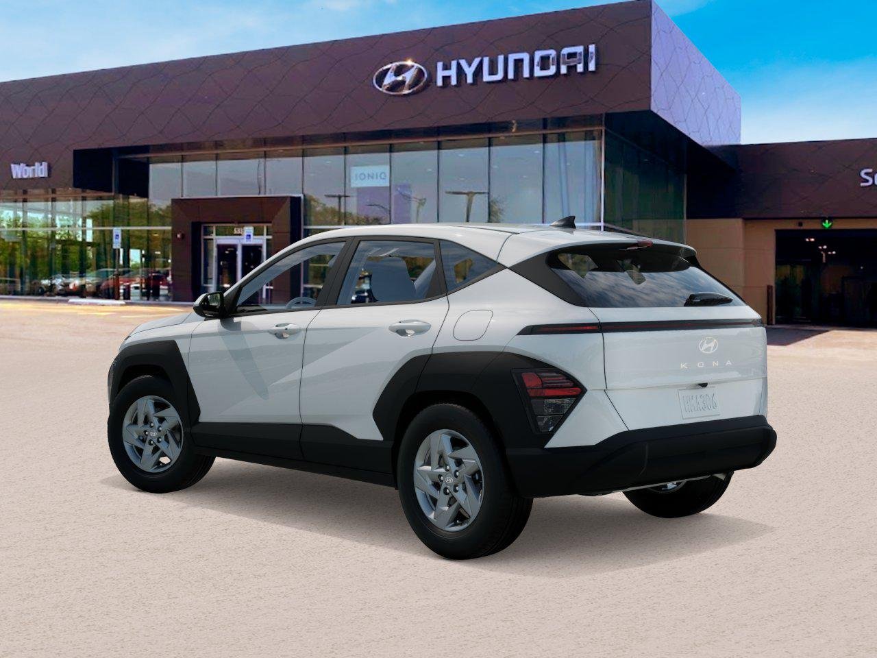 New 2026 Atlas White Hyundai SE FWD image 5