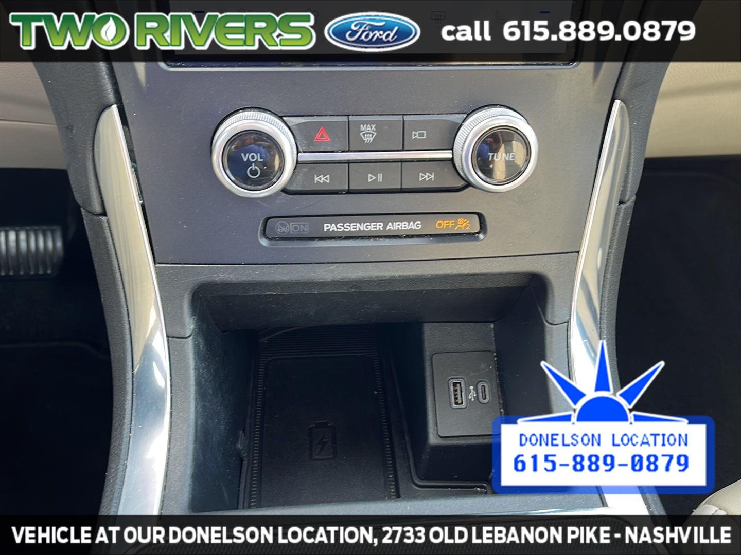 Used 2021  Ford Titanium image 24