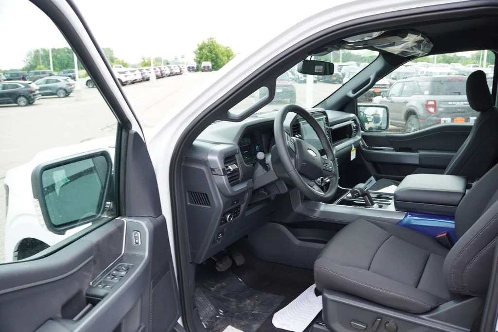 New 2026 White Ford XLT image 11