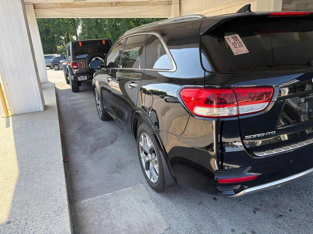 Used 2016 Black Kia SX image 6