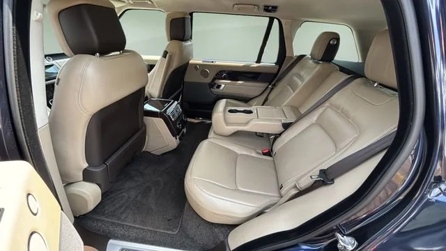 Used 2019 Blue Land Rover 5.0L V8 Supercharged image 20
