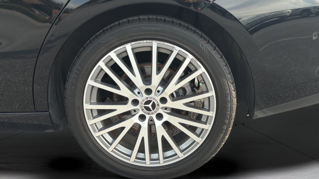 Used 2025 Black Mercedes-Benz CLA 250 image 18