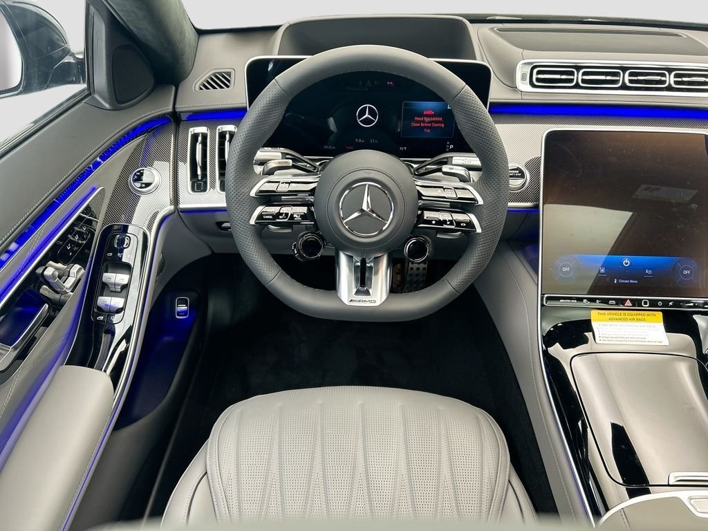 New 2026 MANUFAKTUR Silicon Grey Mercedes-Benz S 63 E AMG® image 10