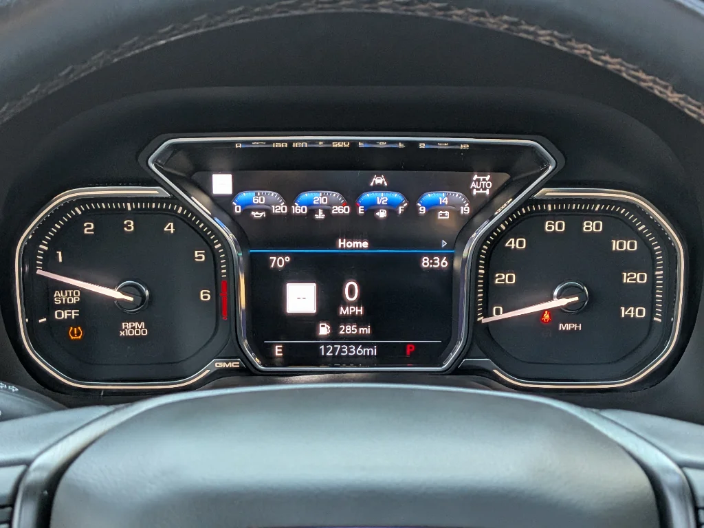 Used 2021 Summit White GMC AT4 image 9