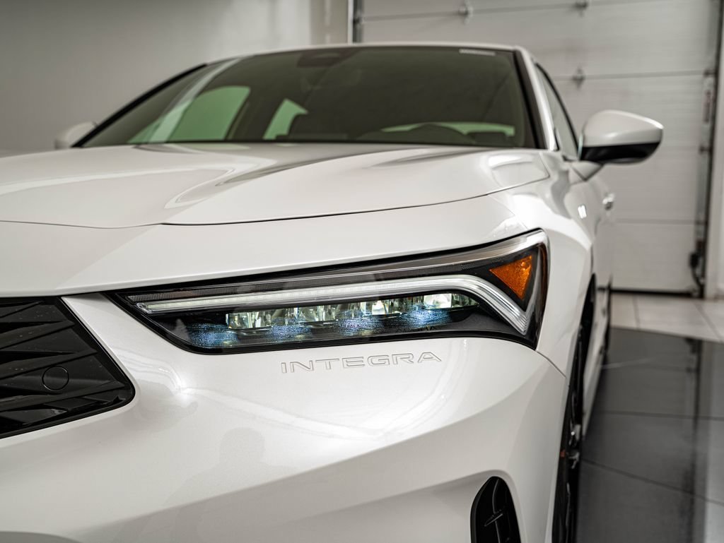 Certified Used 2026 Platinum White Pearl Acura FWD A-Spec image 12
