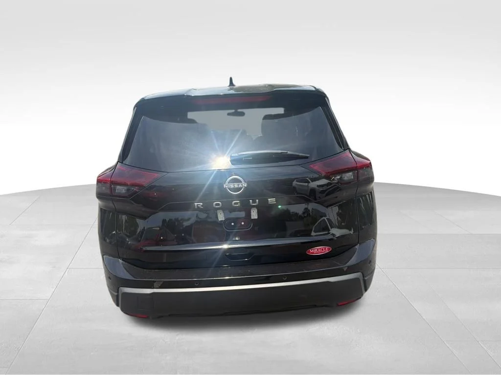 Used 2025 Black Nissan SV image 7