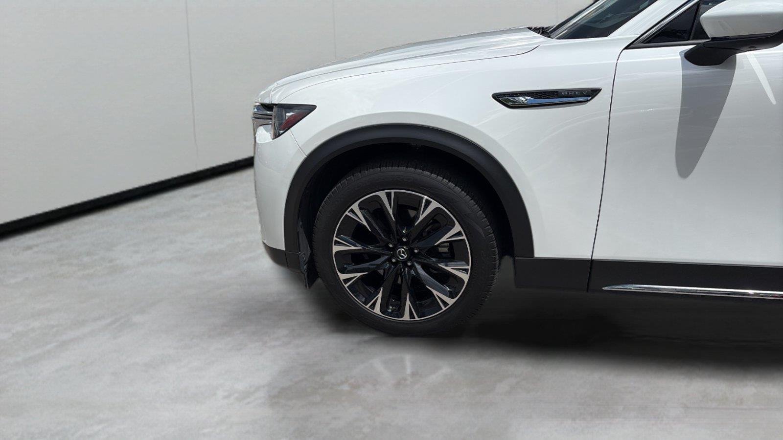 Used 2024 Rhodium White Premium Mazda Premium Plus image 14