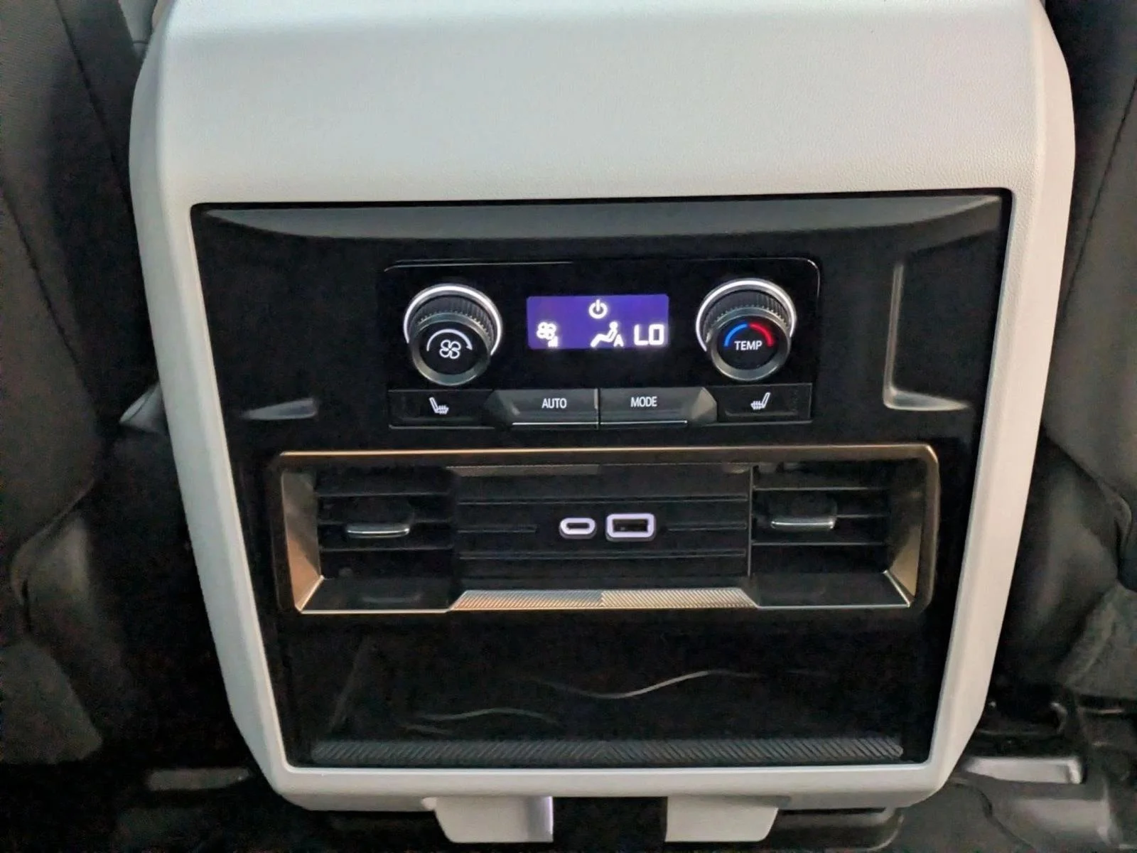 Used 2022 Interstellar White GMC Edition 1 image 16