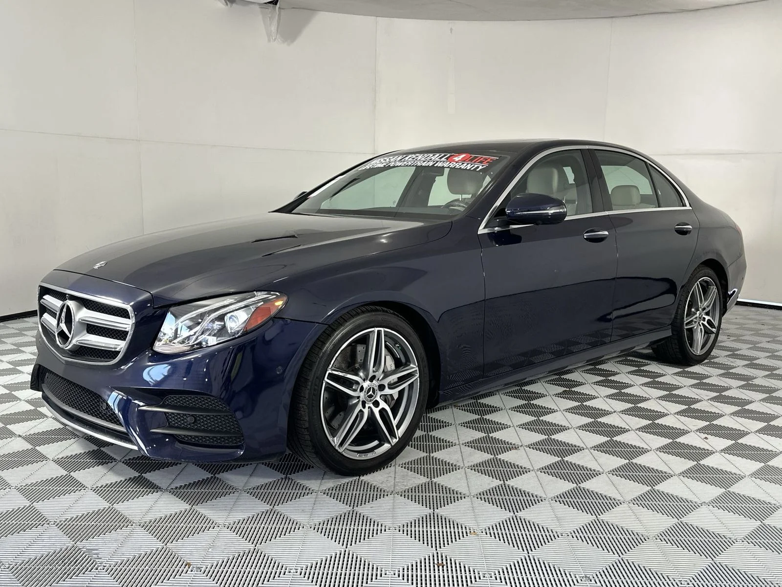 Used 2020 Blue Mercedes-Benz E 350 image 4