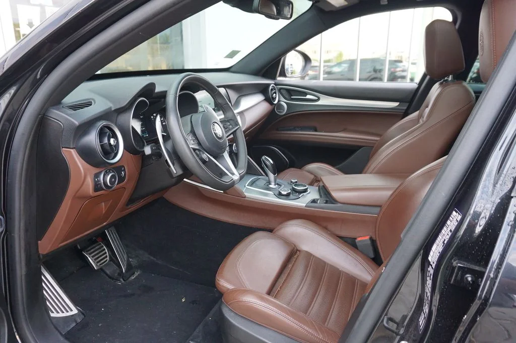 Used 2018 Black Alfa Romeo Ti image 10