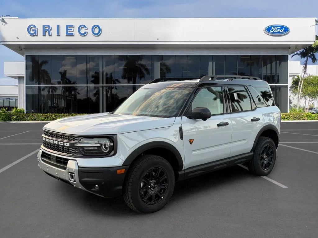 New 2026 Space White Metallic Ford Badlands® image 3