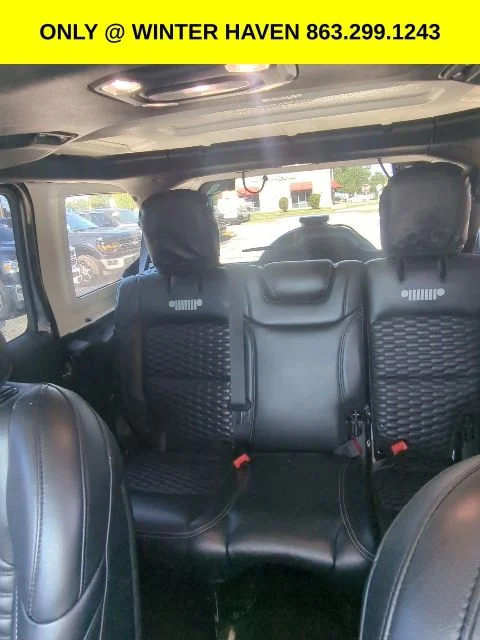 Used 2023 Gray Jeep Sahara image 10
