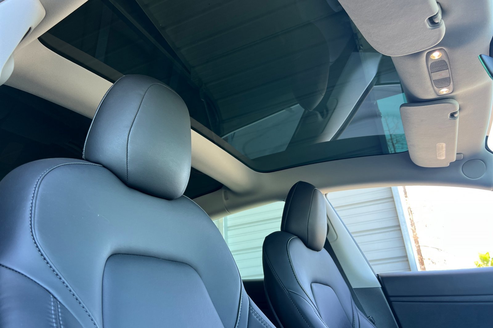 Used 2020 Deep Blue Metallic Tesla Standard Range Plus image 16