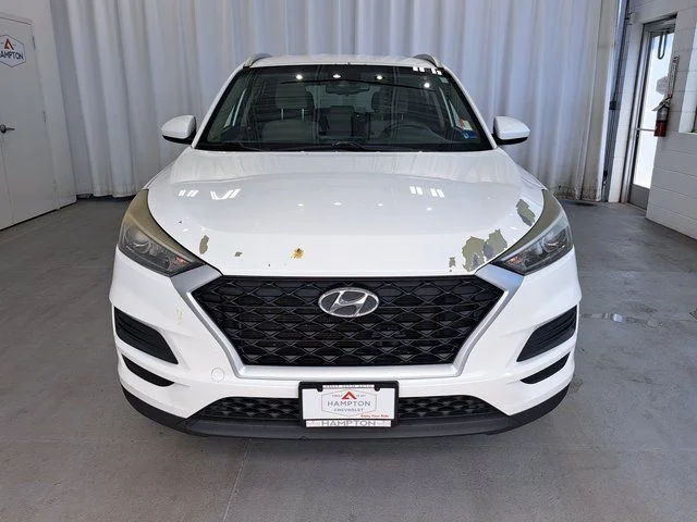 Used 2019 White Hyundai Value image 3