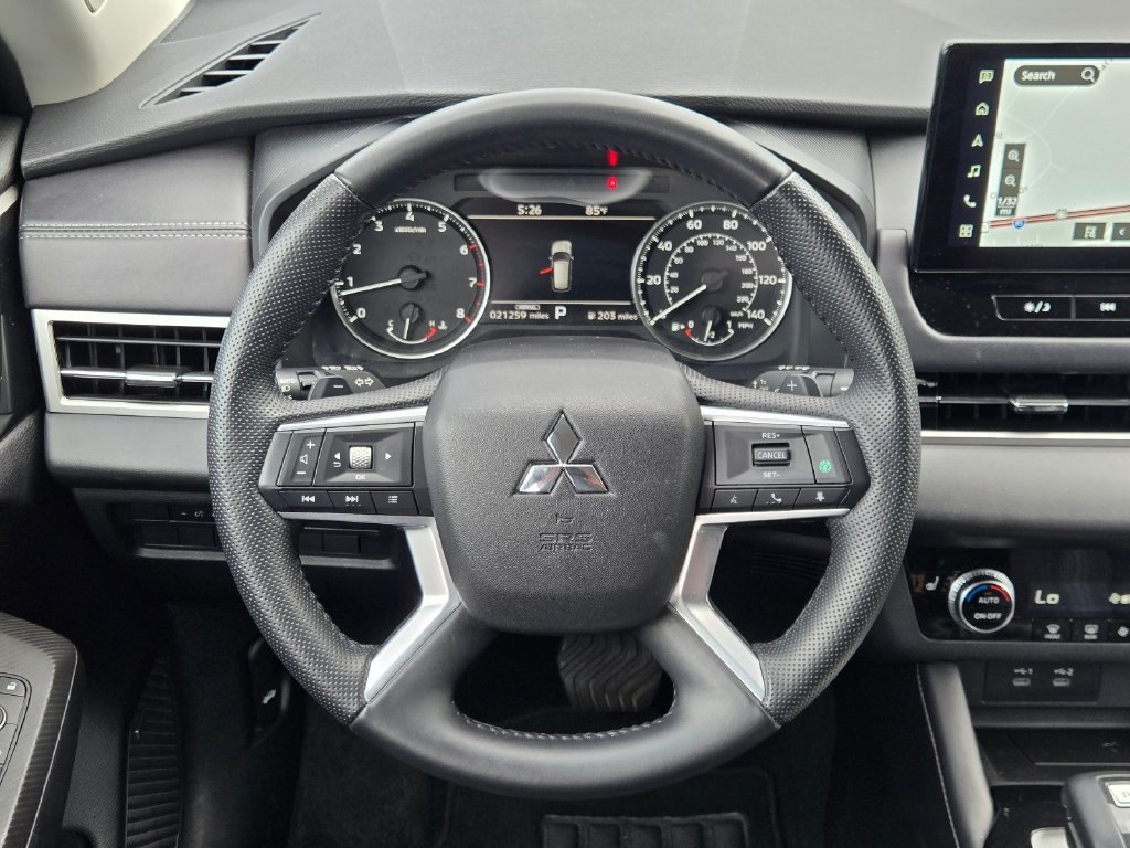 Used 2025 Blue Mitsubishi SE image 18