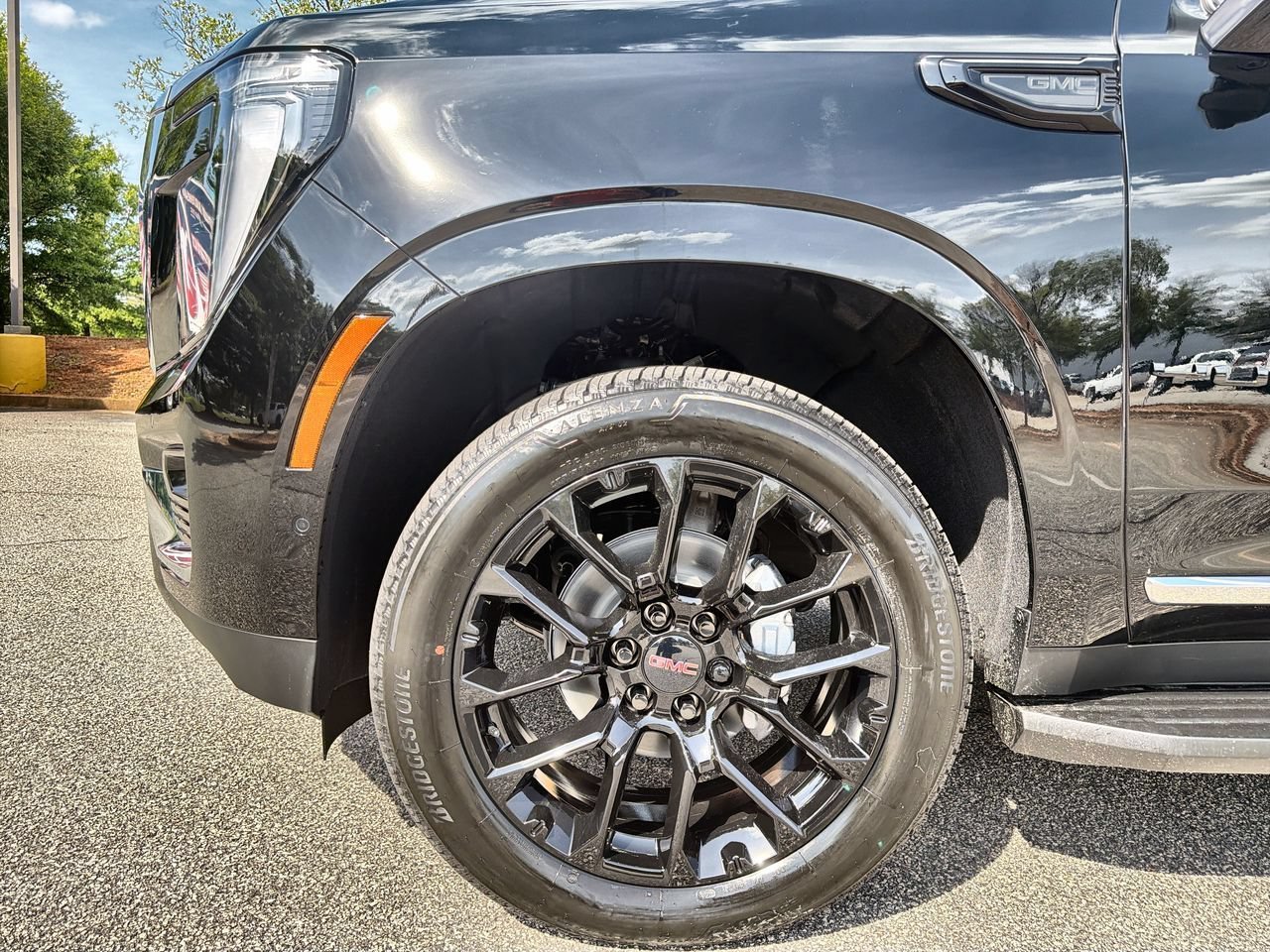 2026 GMC Yukon XL Elevation - Photo 28