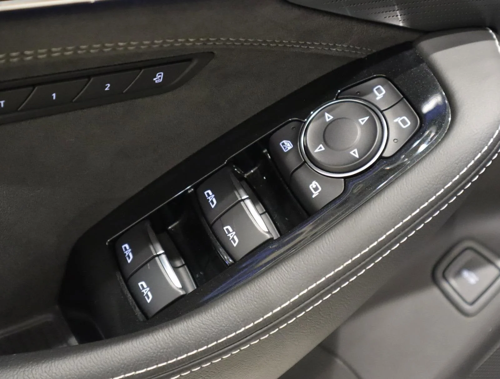 Used 2022 Black Raven Cadillac Blackwing image 25