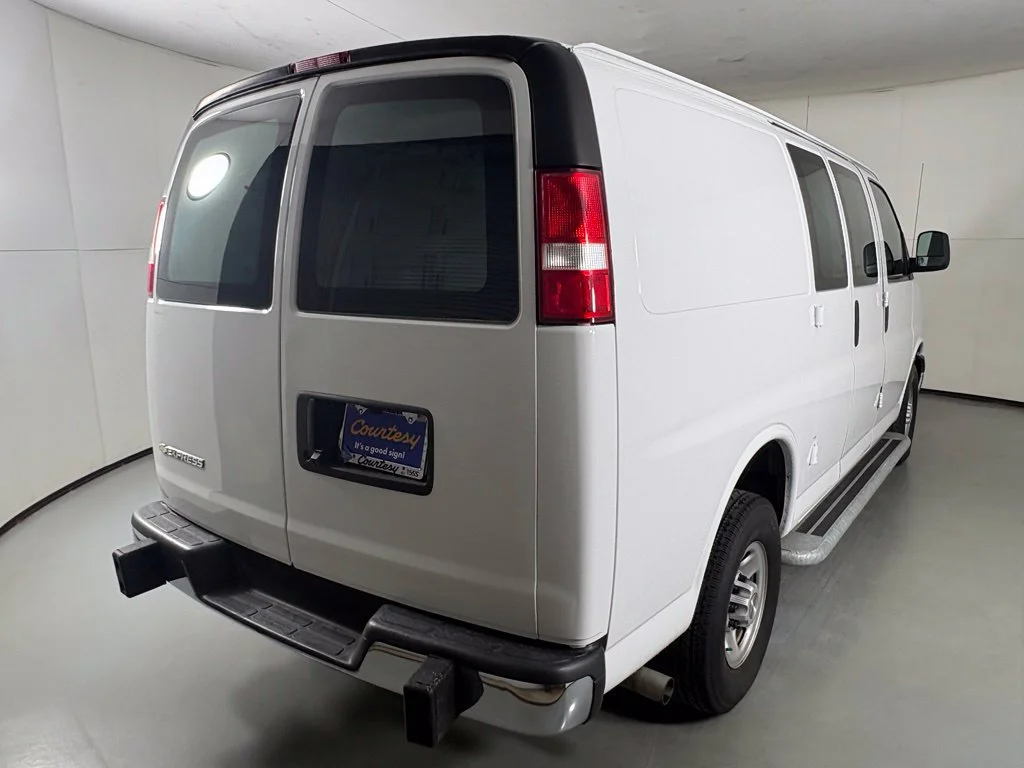Certified Used 2023 SUMMIT WHITE Chevrolet RWD 2500 Regular Wheelbase WT image 10