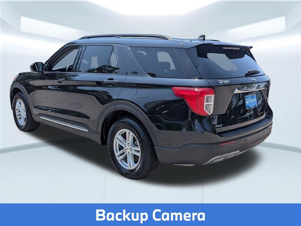 Used 2023 Black Ford XLT image 4