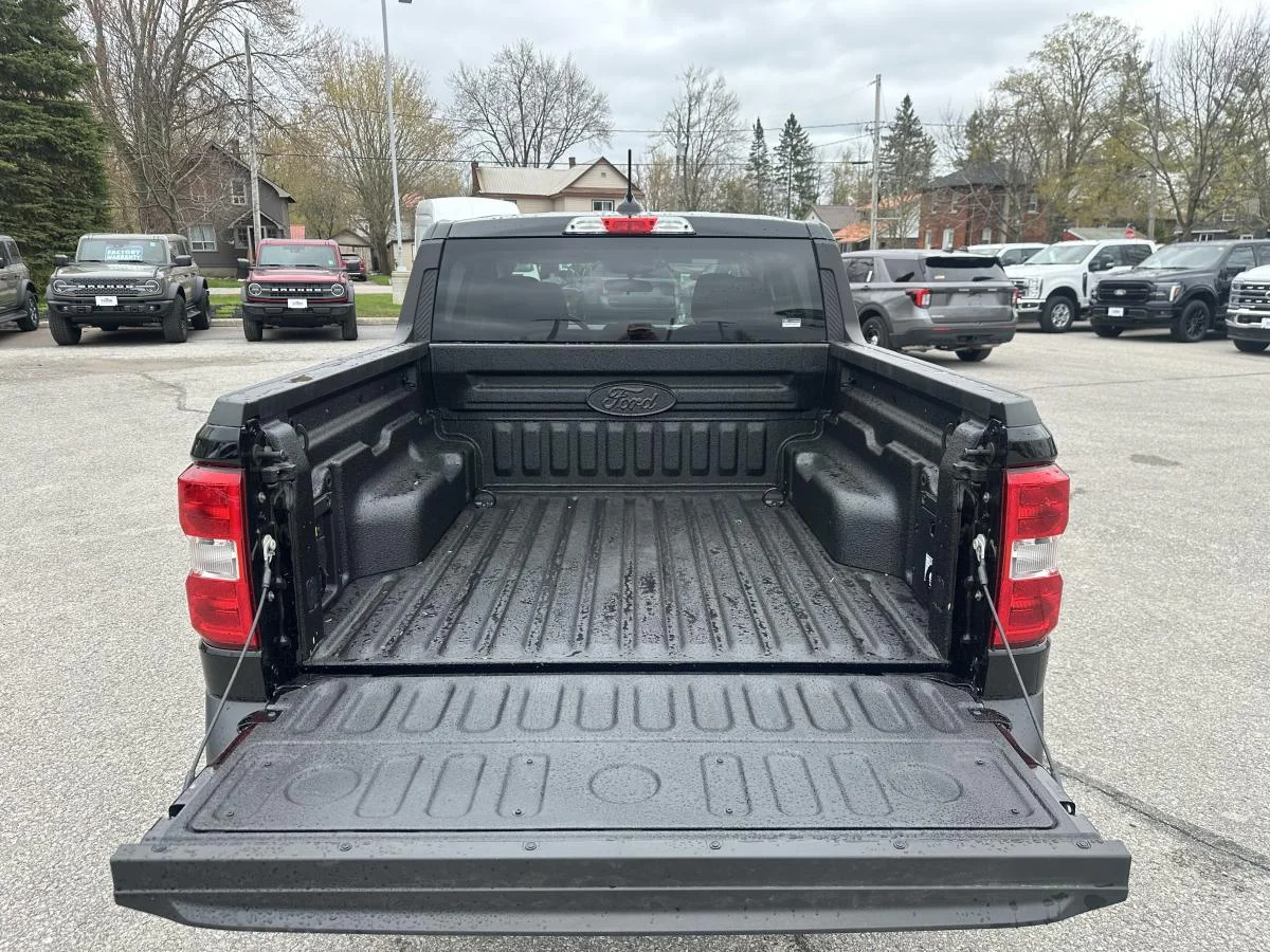 New 2026 Black Ford XLT image 7