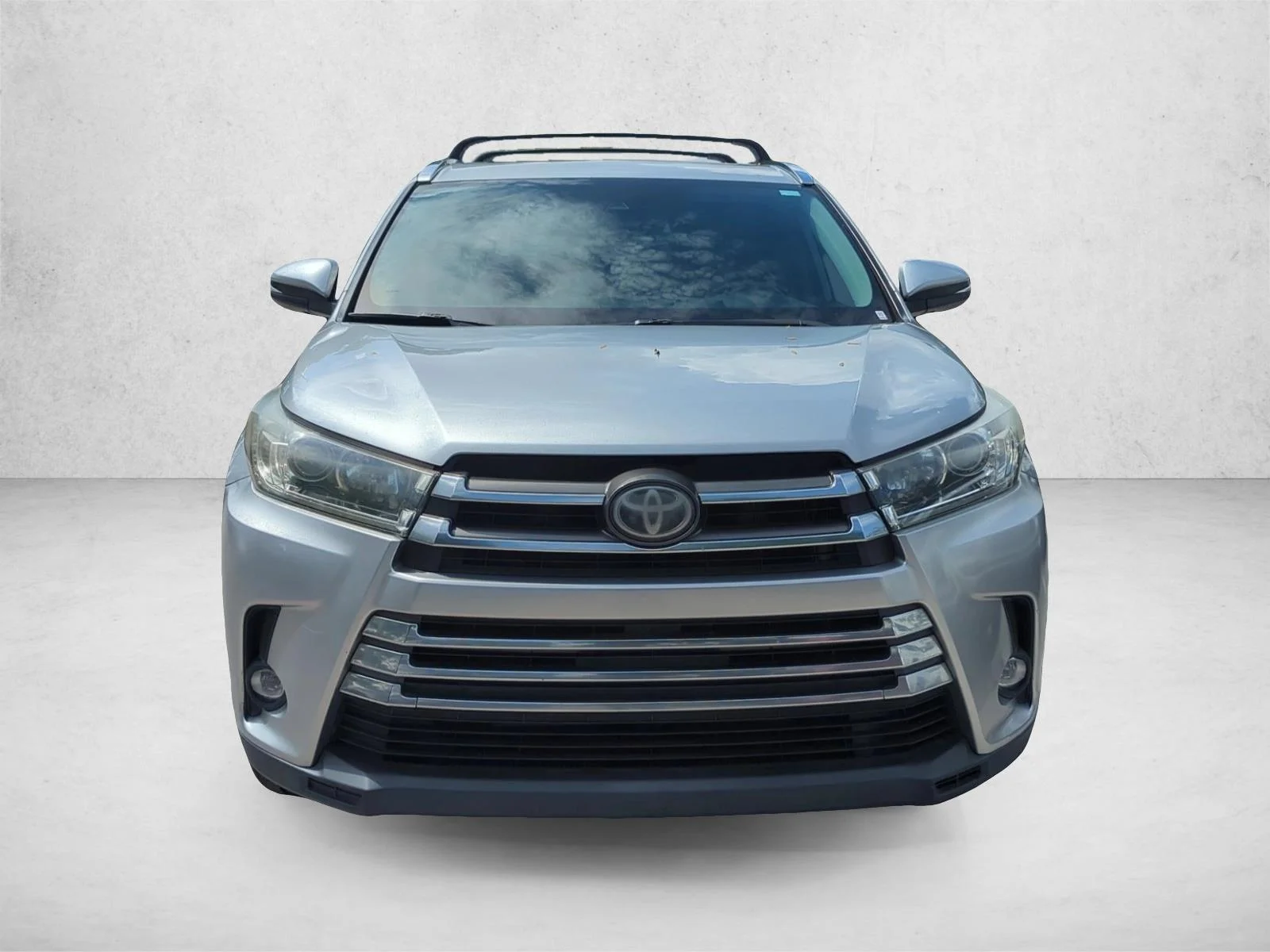 Used 2019 Celestial Silver Metallic Toyota Limited image 2