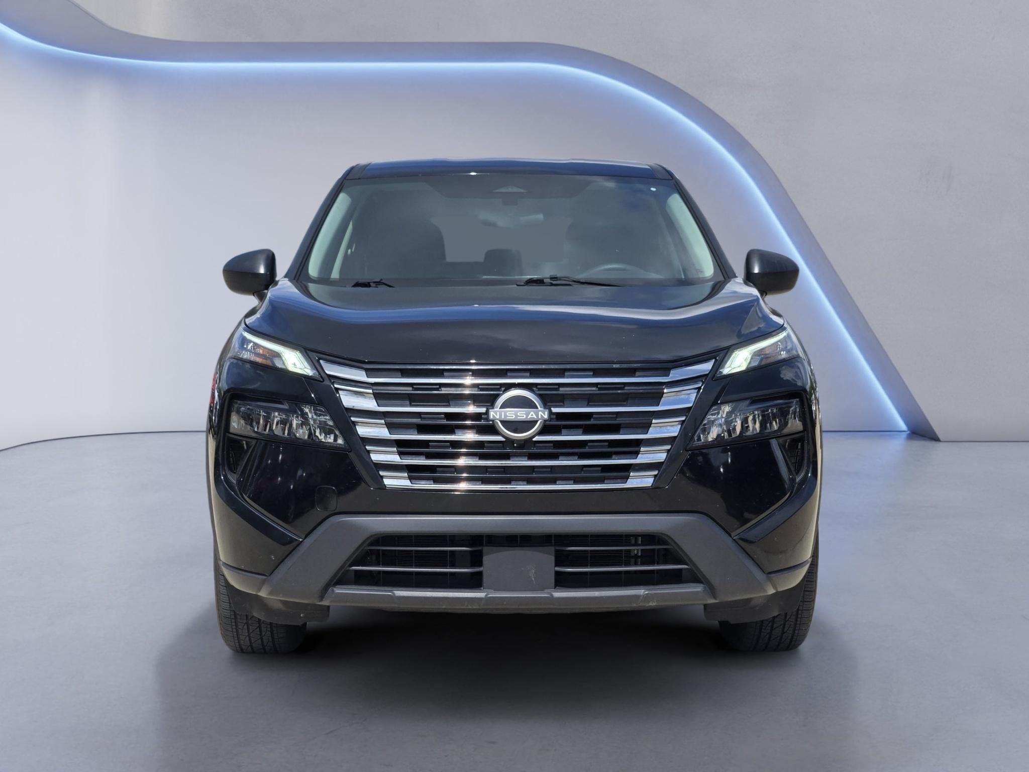 Used 2025 Super Black Nissan S image 2