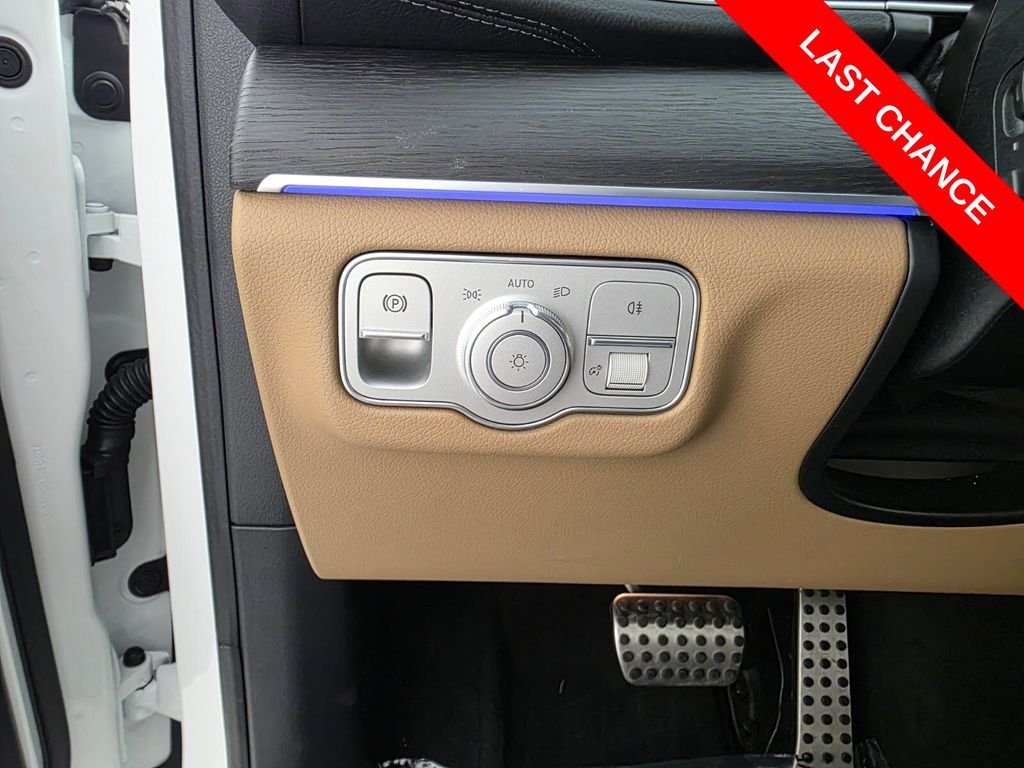 Certified Used 2025 Black Mercedes-Benz GLS 450 image 27