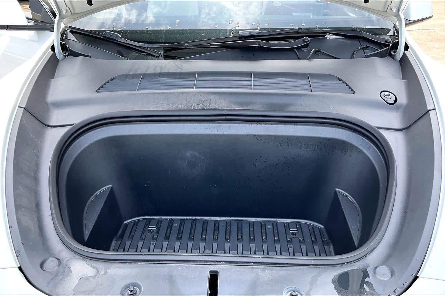 Used 2023 Pearl White Multi-Coat Tesla Long Range image 29