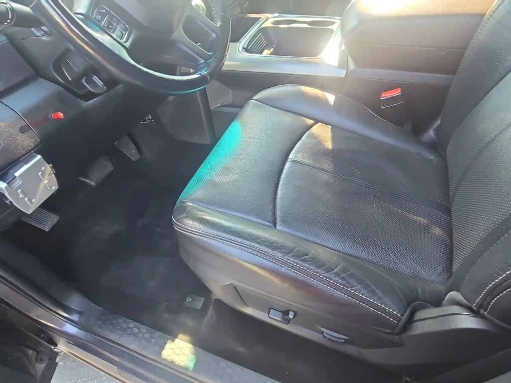 Used 2018 Gray Ram Sport image 27