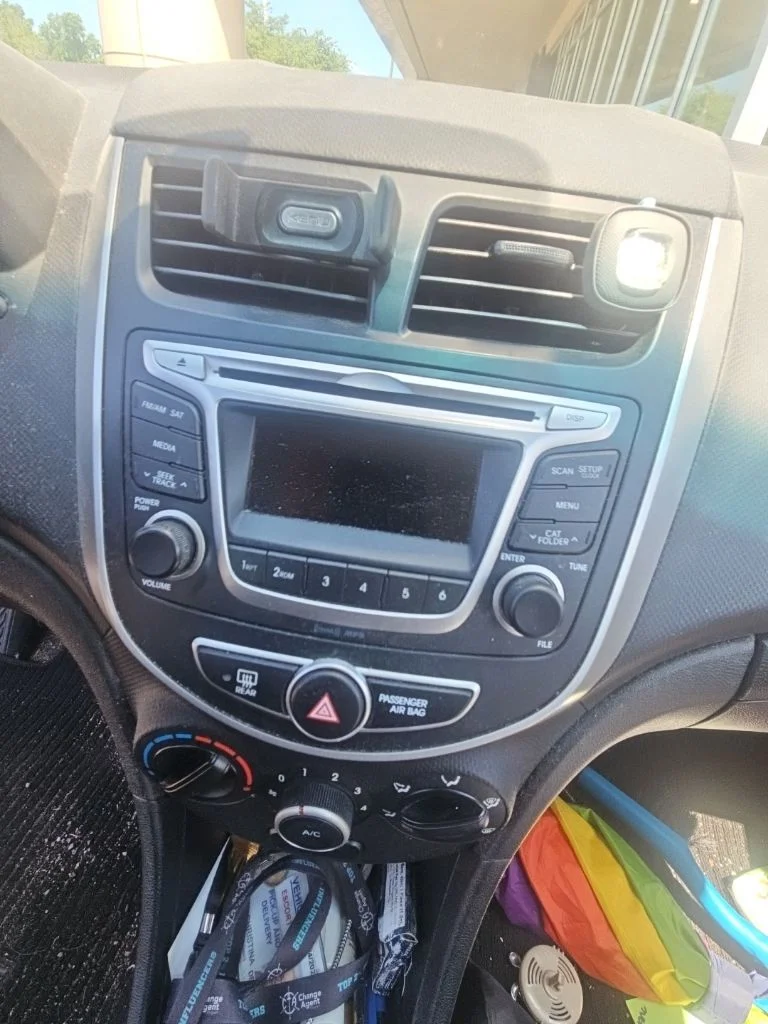 Used 2014 Silver Hyundai GS image 15