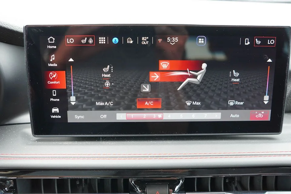 2025 Dodge Hornet GT - Photo 14