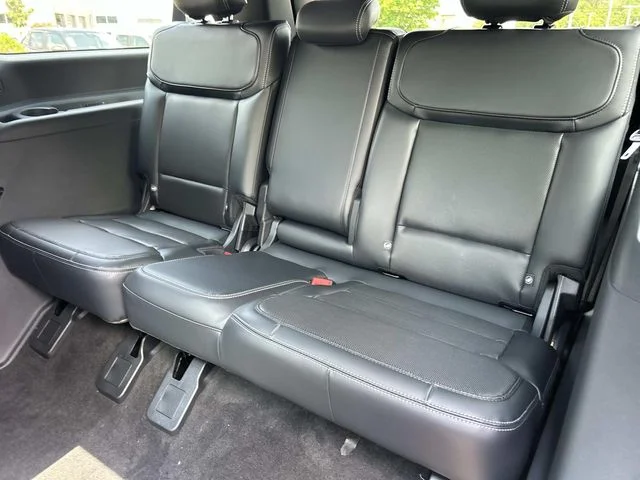 New 2027 Black Ford Platinum image 23