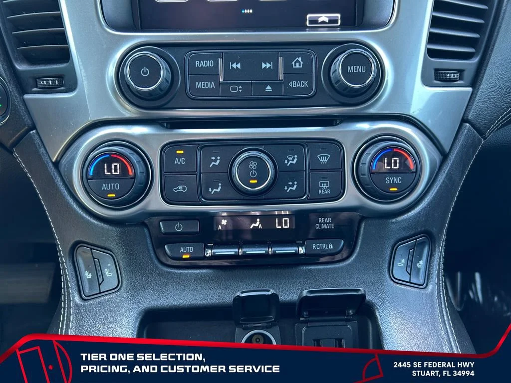Used 2020 SILVER ICE METALLIC Chevrolet LT image 27