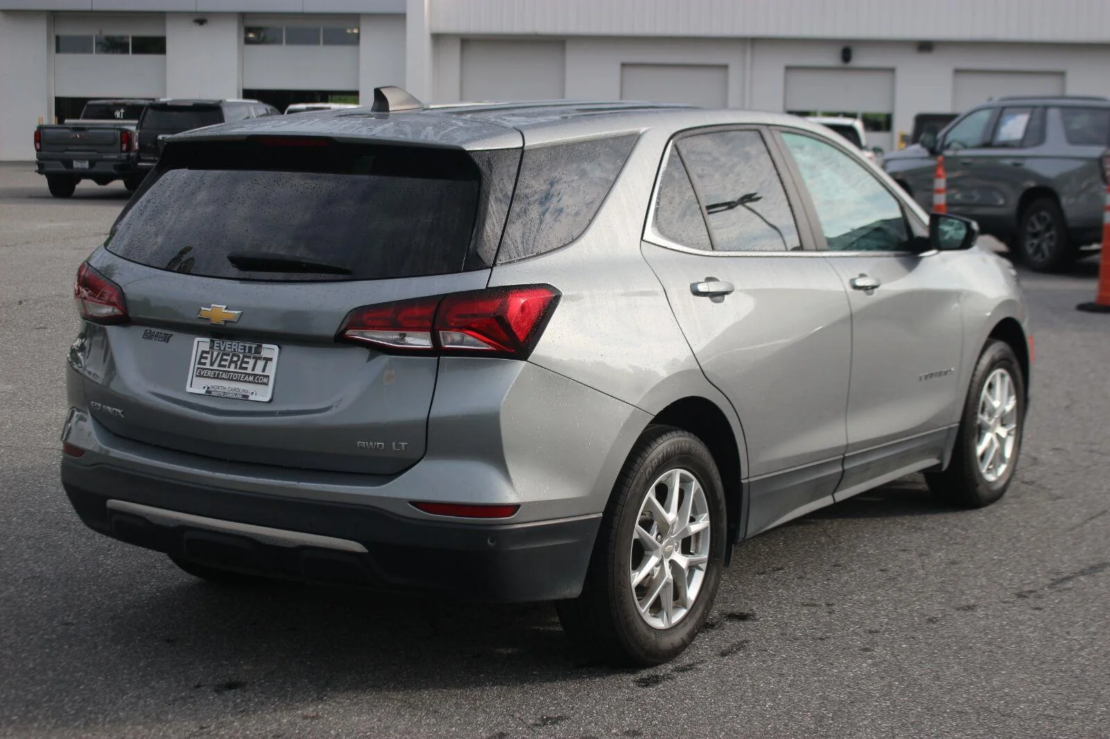 Used 2024 Sterling Gray Metallic Chevrolet LT image 7