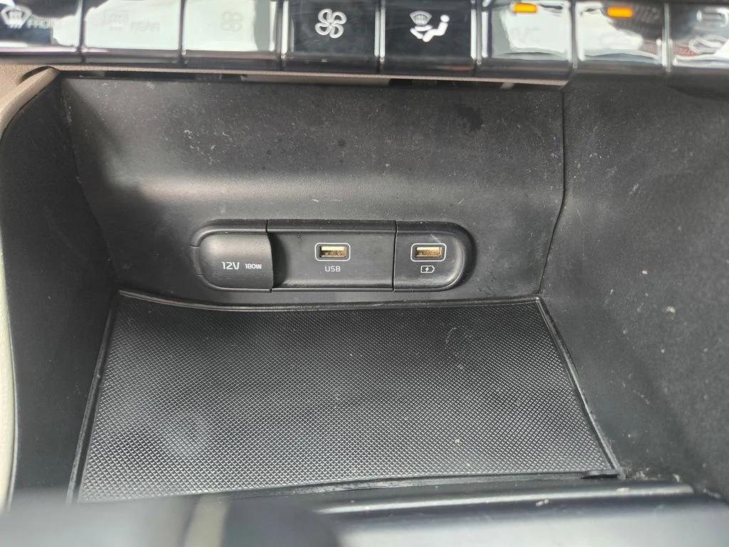 2021 Kia K5 LXS - Photo 16
