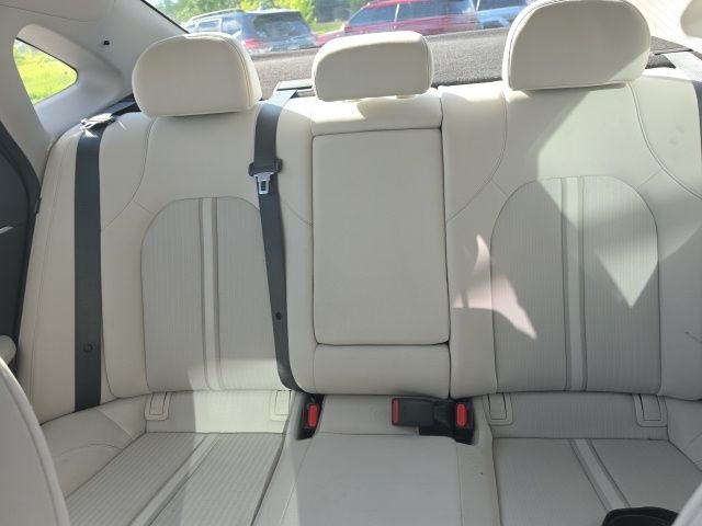 Used 2021 Portofino Gray Hyundai SEL image 10