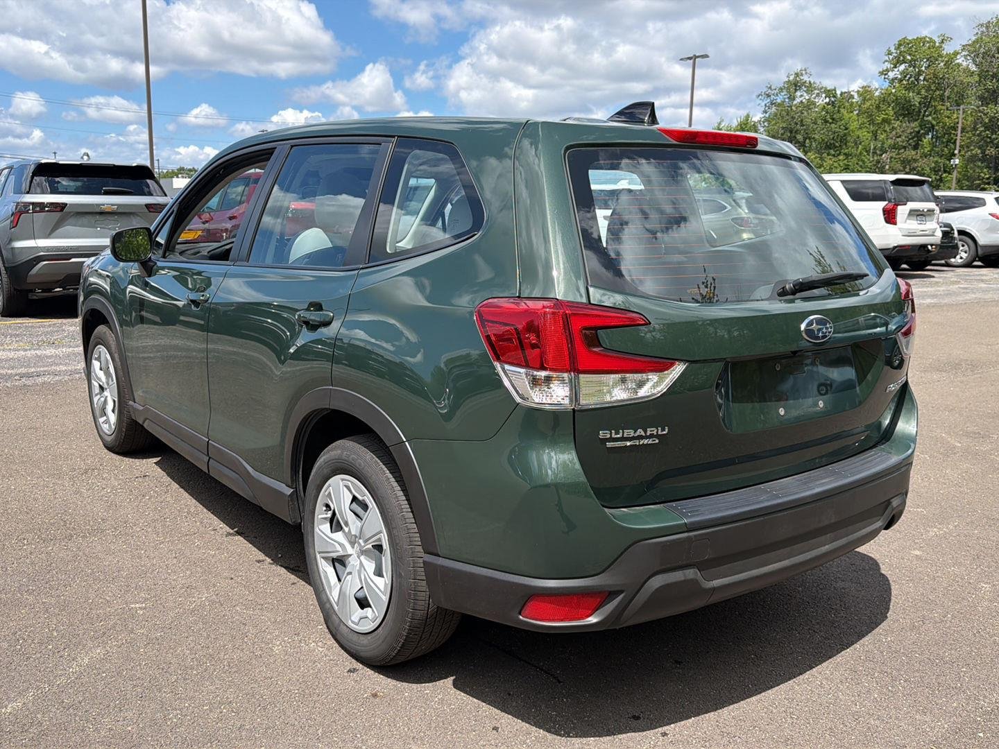 Used 2024 Cascade Green Silica Subaru  image 10