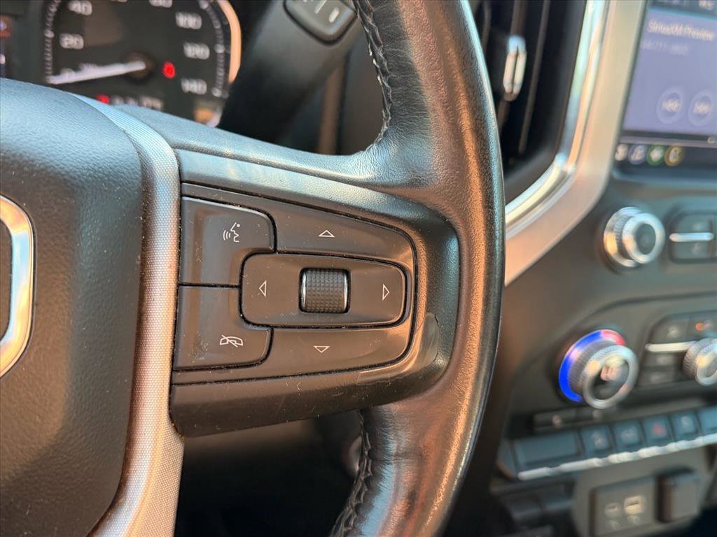 Used 2021 Cayenne Red Tintcoat GMC SLE image 15