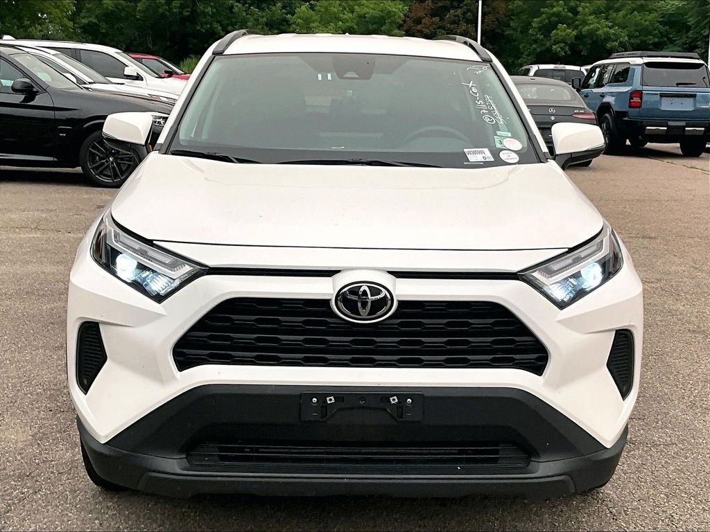 Used 2025 White Toyota XLE image 2