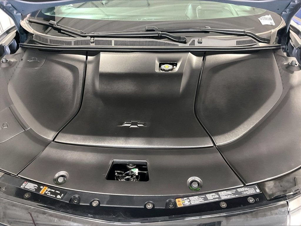 Used 2024 Galaxy Gray Metallic Chevrolet LT image 29