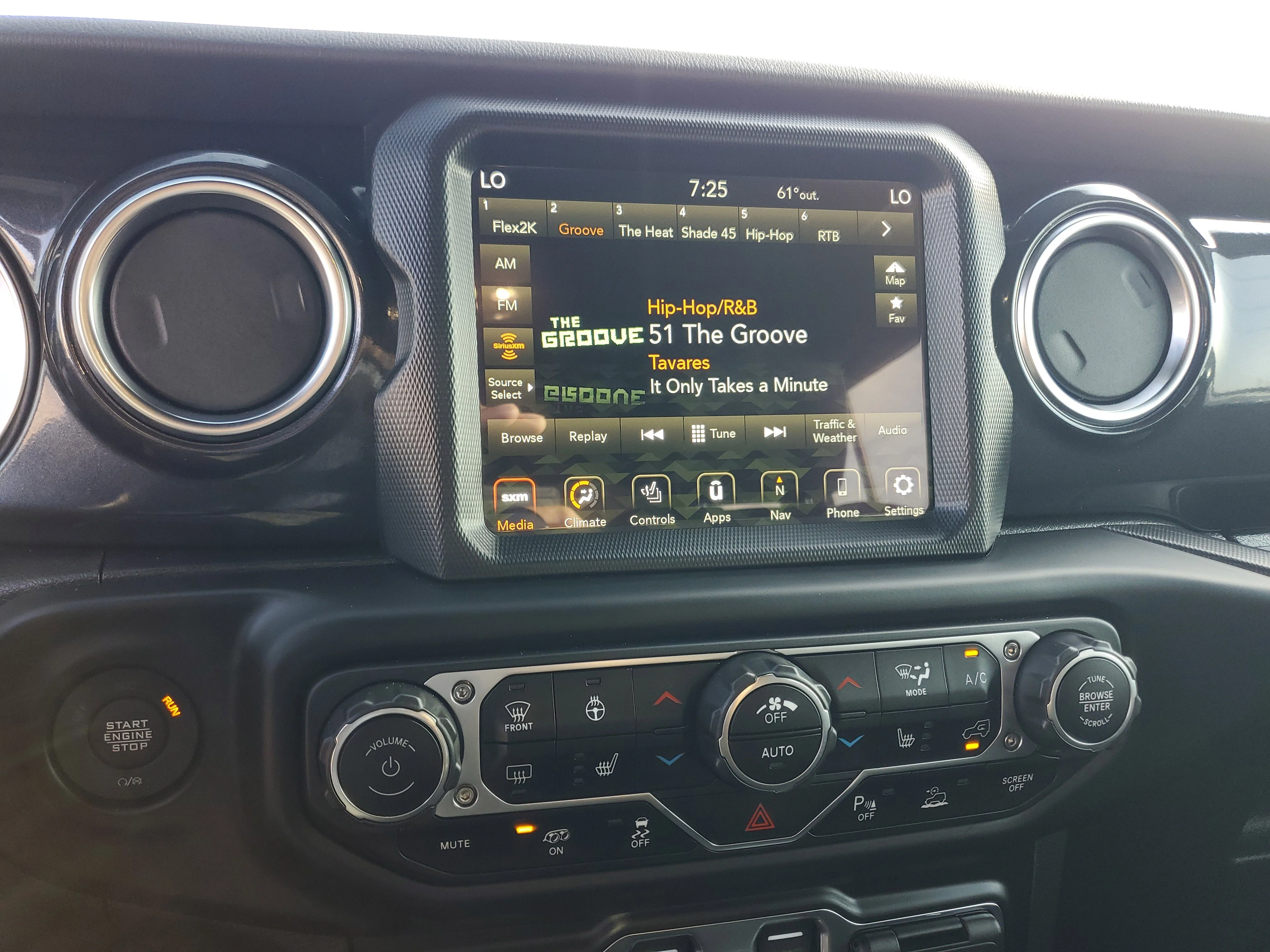 Used 2023 Black Jeep Rubicon 392 image 21