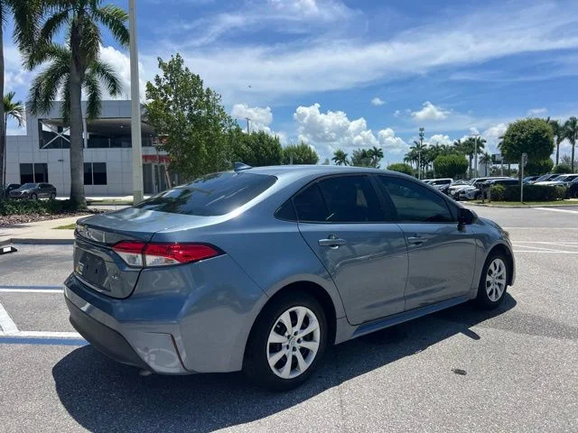 Used 2024  Toyota LE image 13
