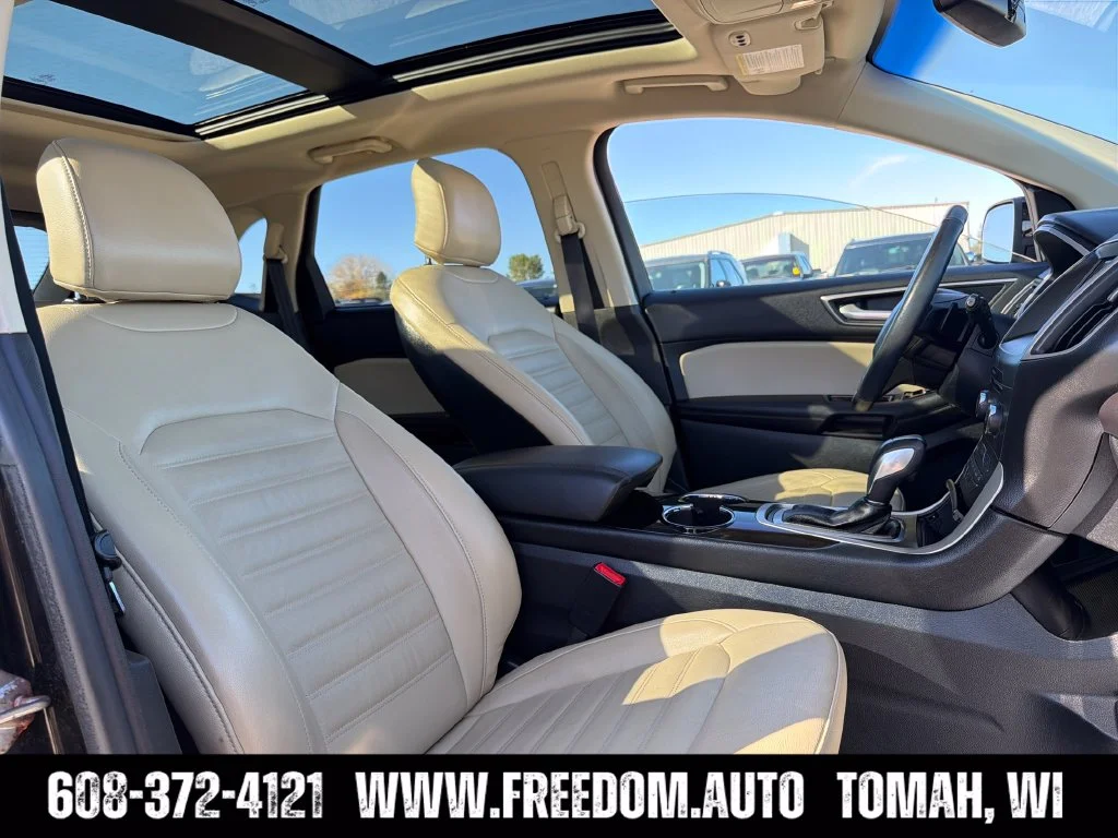 Used 2016 Black Ford SEL image 37