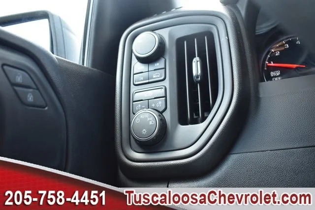 Certified Used 2022 SUMMIT WHITE Chevrolet Custom image 34