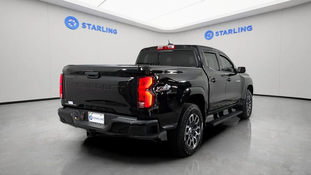 Used 2024 Black Chevrolet Z71 image 9