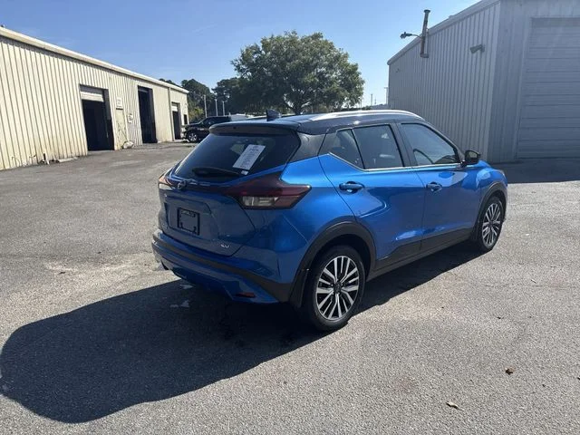 Used 2024 Blue Nissan SV image 5
