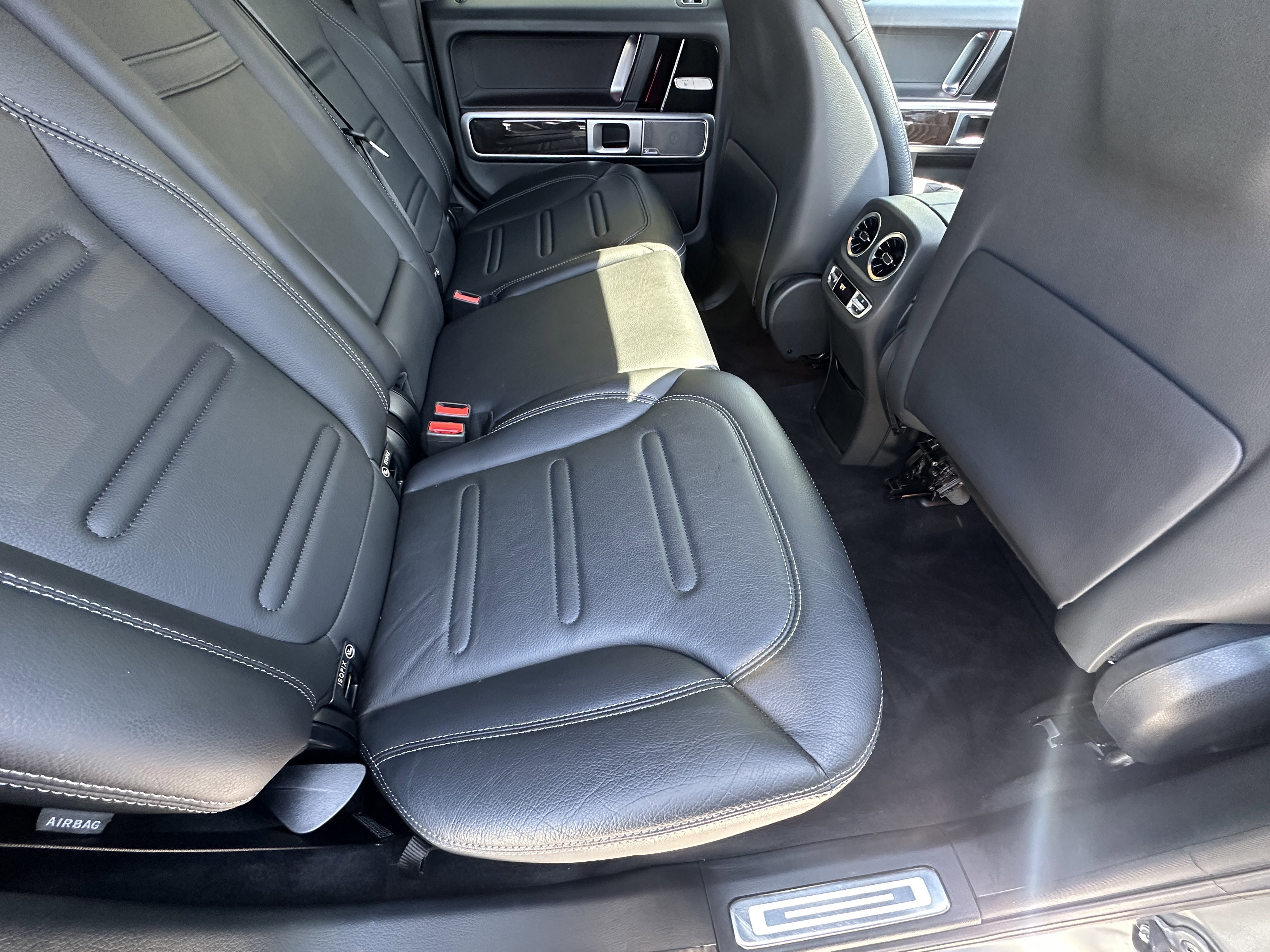 Used 2022 Platinum Magno Mercedes-Benz G 550 image 18