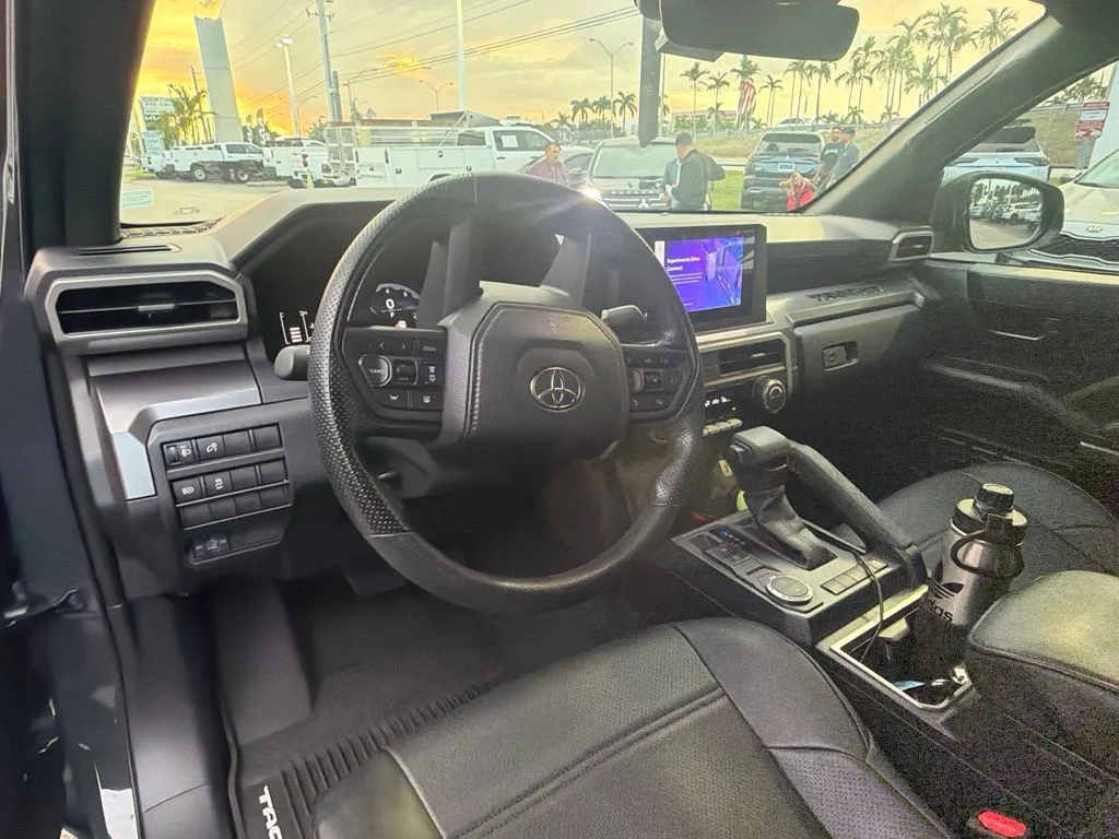 Used 2026 Underground Toyota SR5 image 9