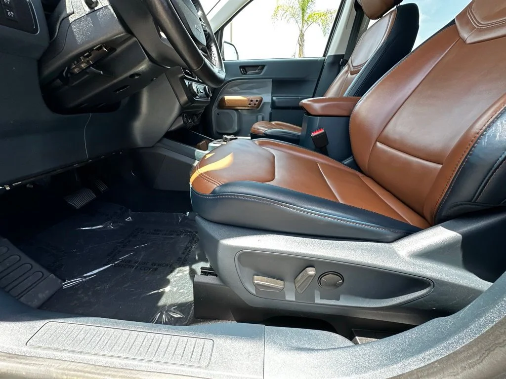 Used 2022 Gray Ford Lariat image 23
